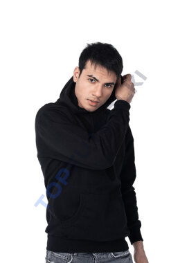 Чёрная толстовка с капюшоном мужская